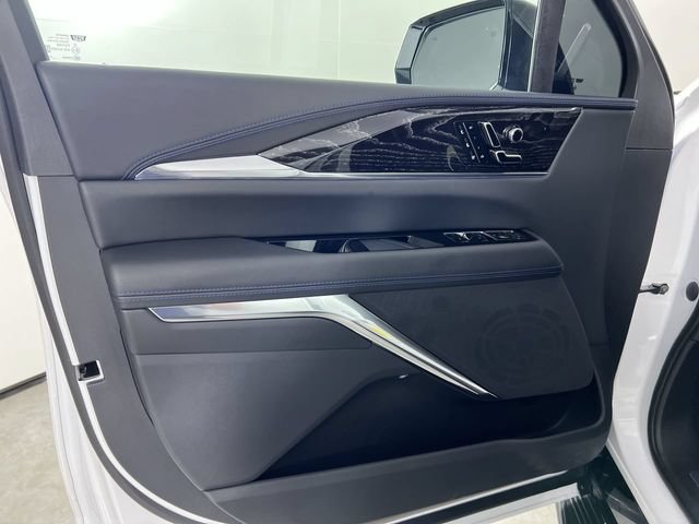 Used 2025 Cadillac Escalade IQ Luxury 1 AWD/4WD image 22