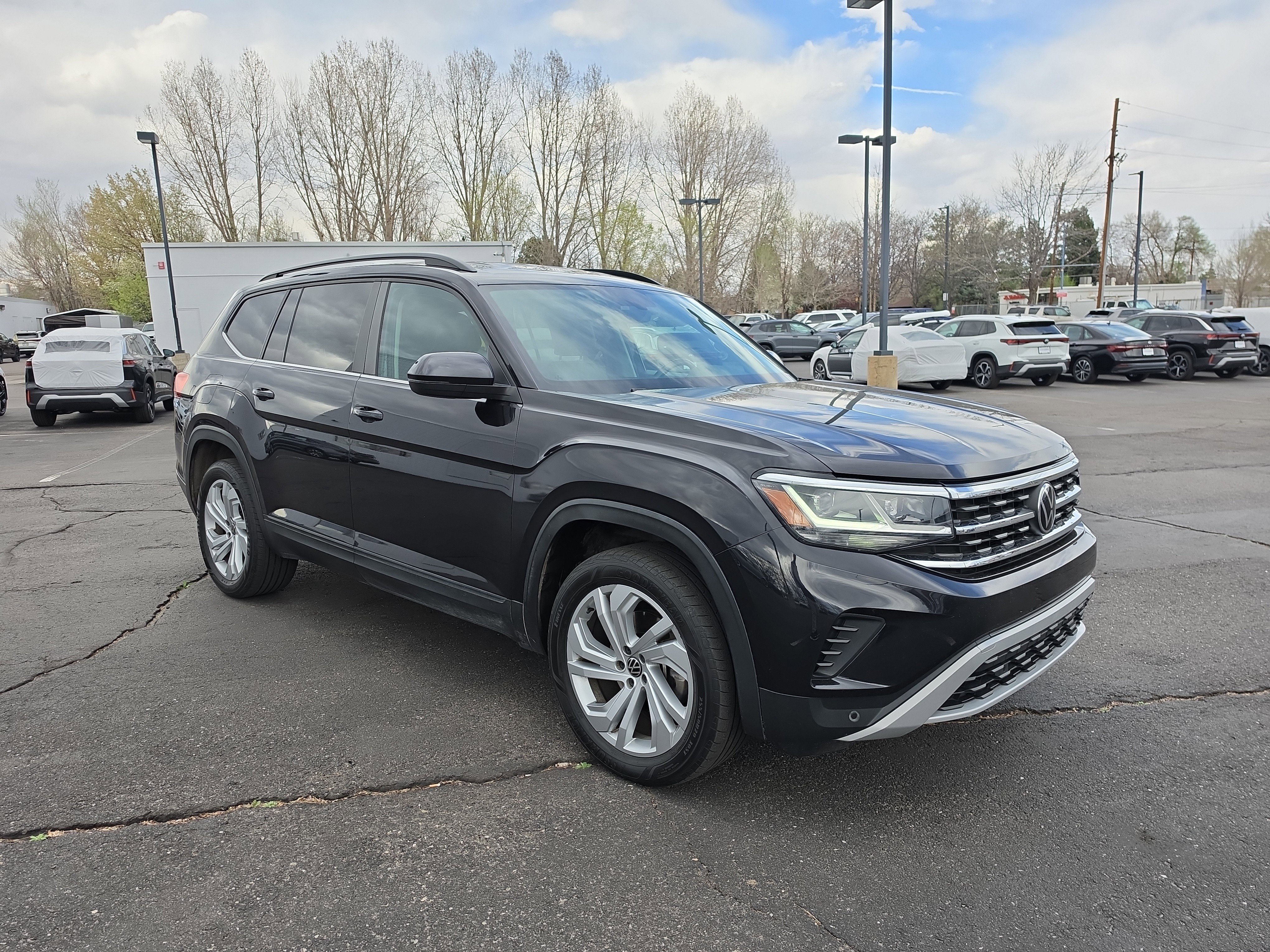 Used 2021 Volkswagen Atlas SE image 9