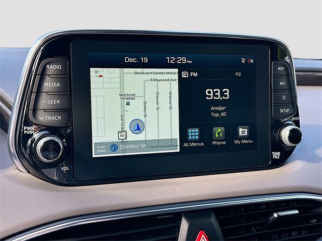 Used 2020 Hyundai Santa Fe Limited image 14