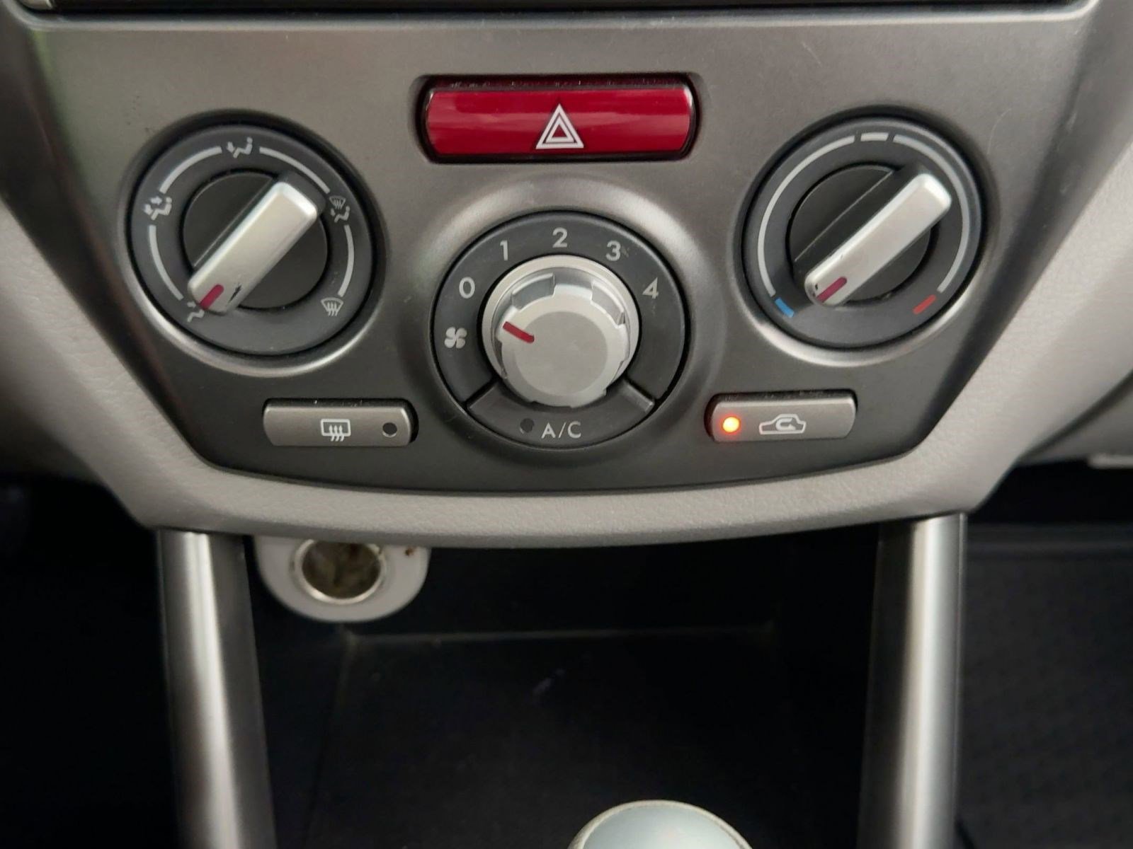 Used 2011 Subaru Forester 2.5X Premium image 16