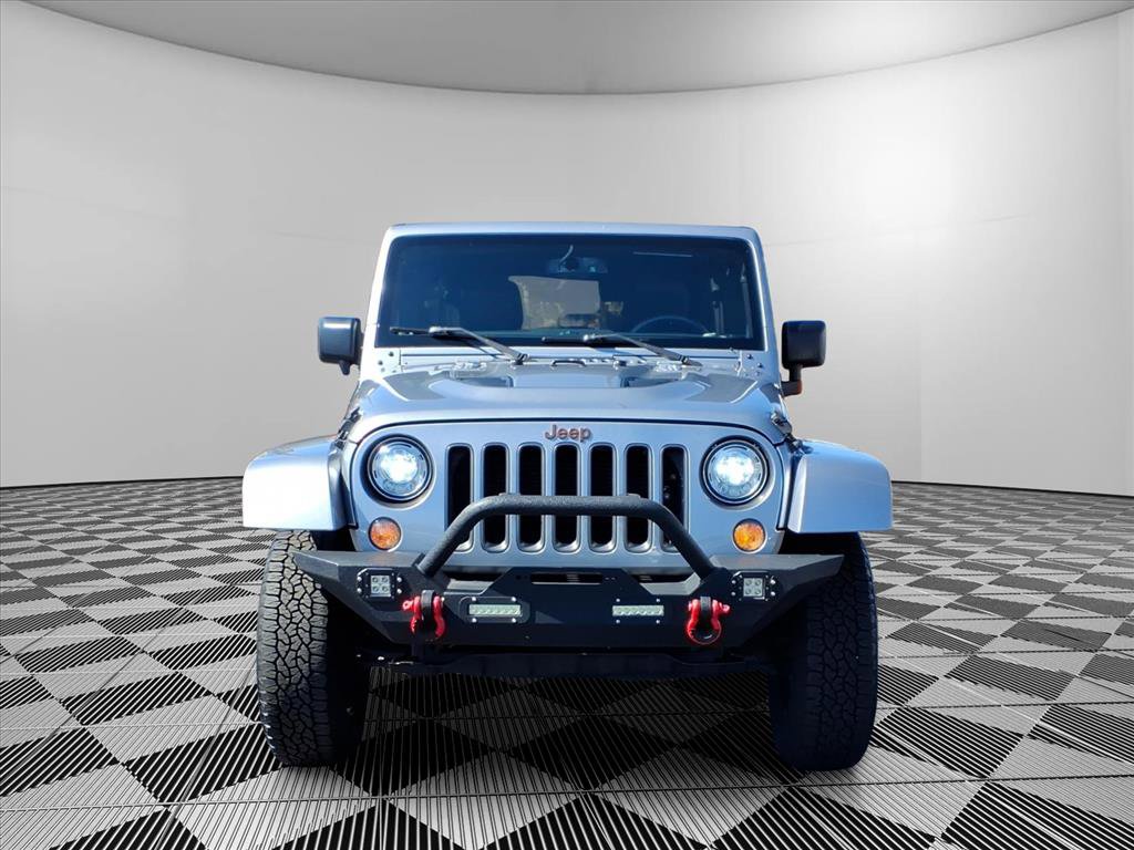 Used 2017 Jeep Wrangler 75th Anniversary image 2