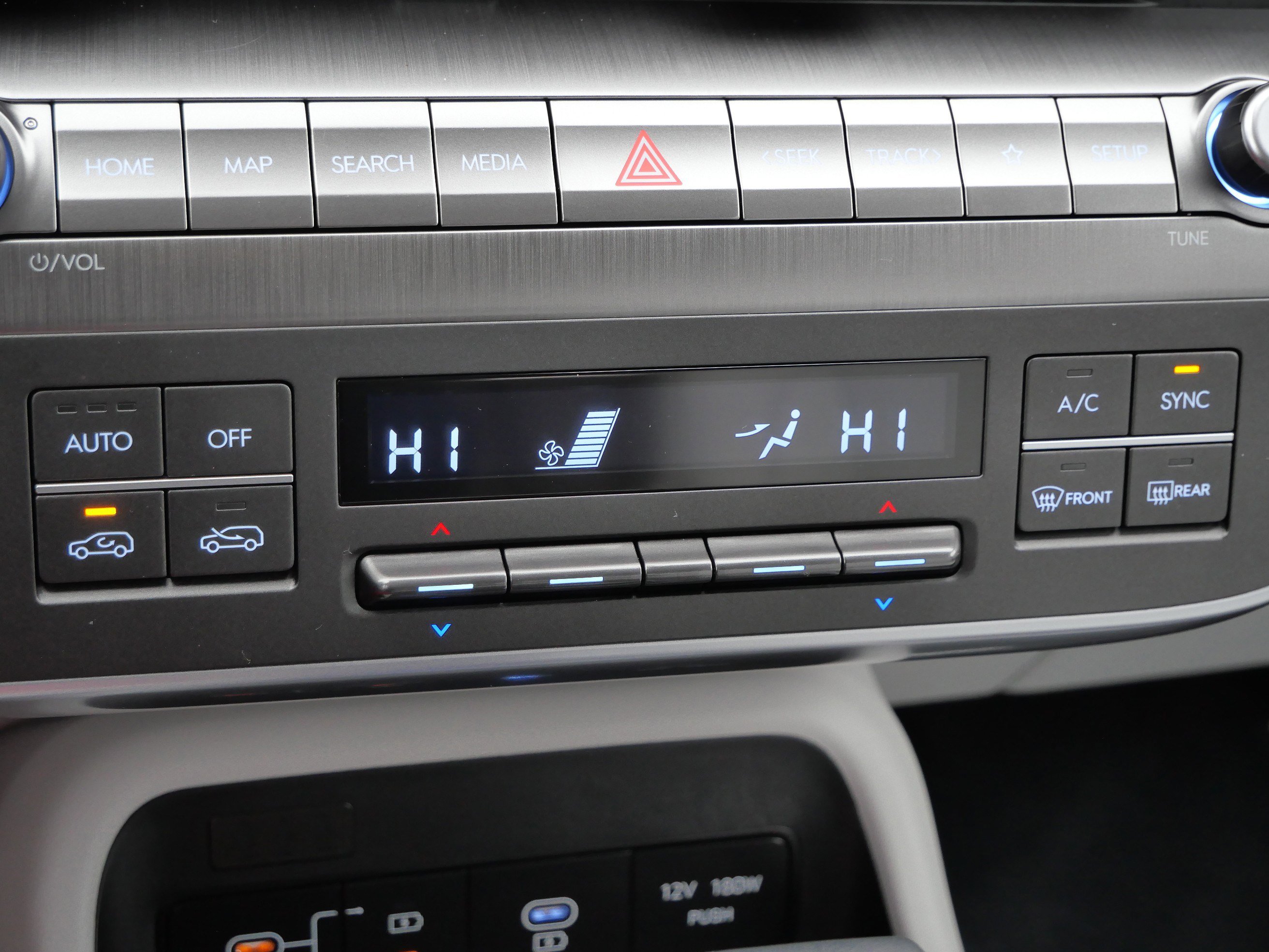 Certified 2025 Hyundai Kona SEL image 24