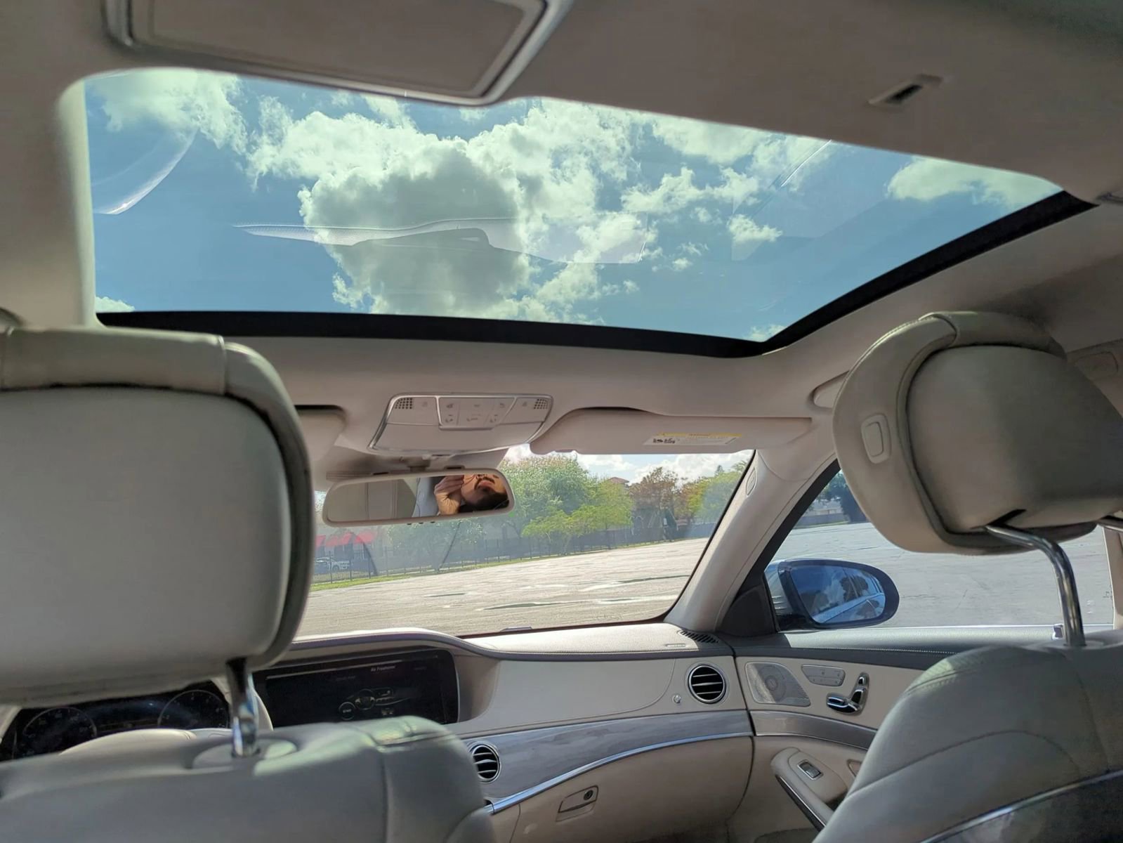 Used 2015 Mercedes-Benz S 550 Sedan image 15