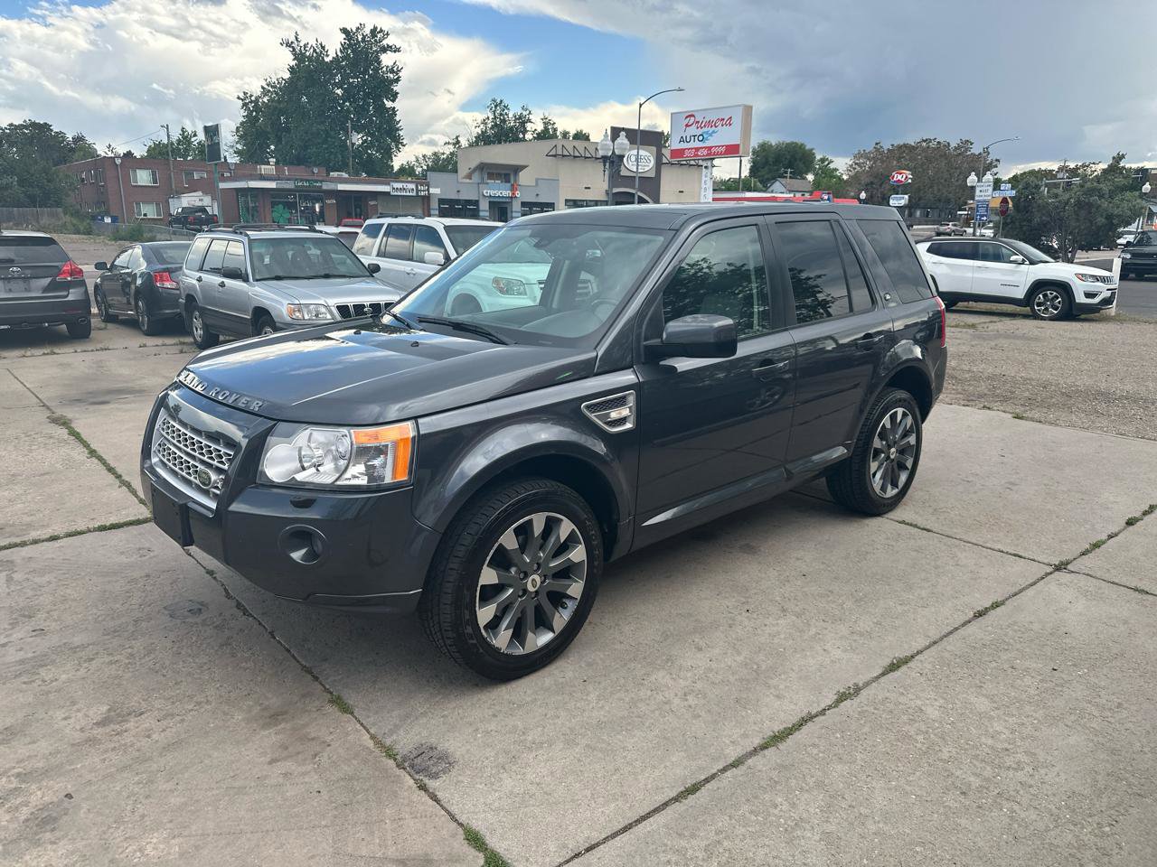 Used 2010 Land Rover LR2 HSE AWD/4WD image 1