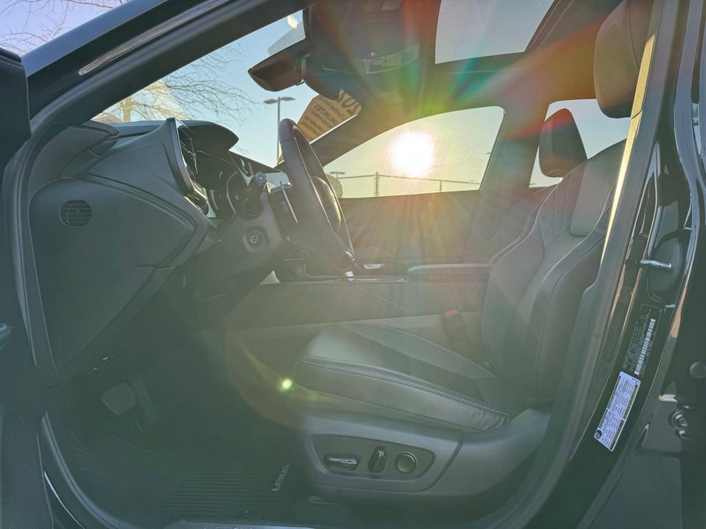Certified 2025 Lexus RX 350 Premium image 26