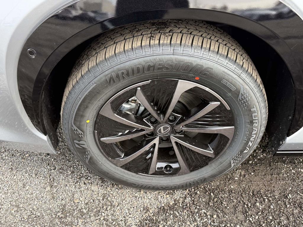 New 2026 Lexus RZ 450e Premium image 7