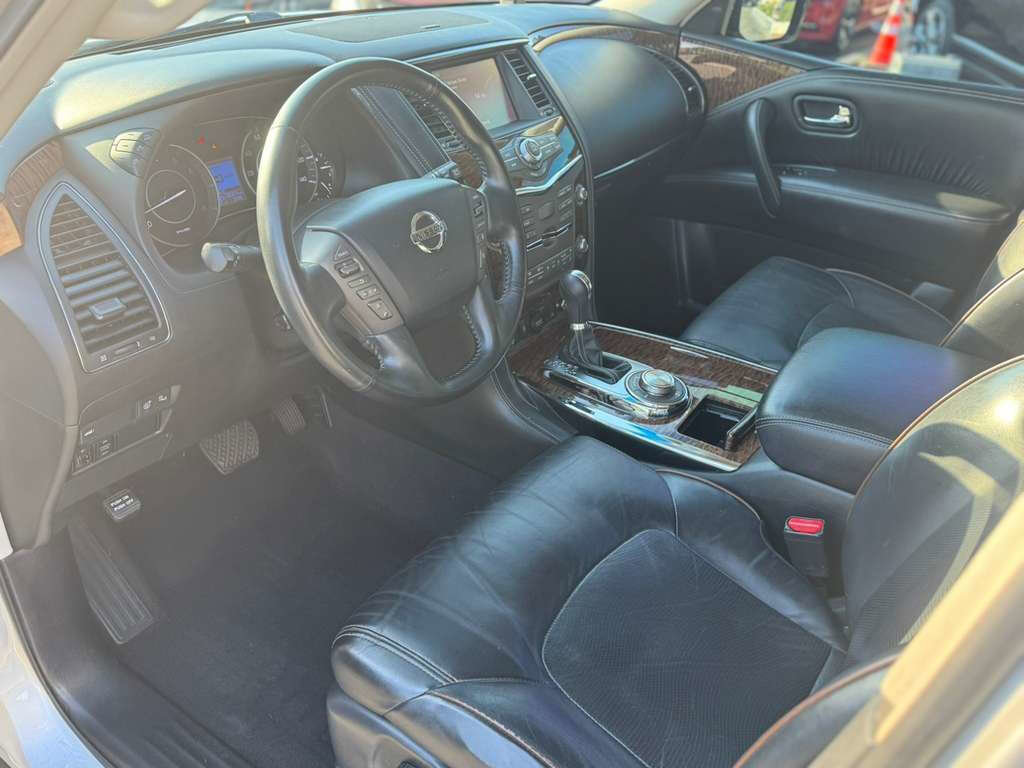 Used 2017 Nissan Armada Platinum w/ Interior Lighting Package image 10