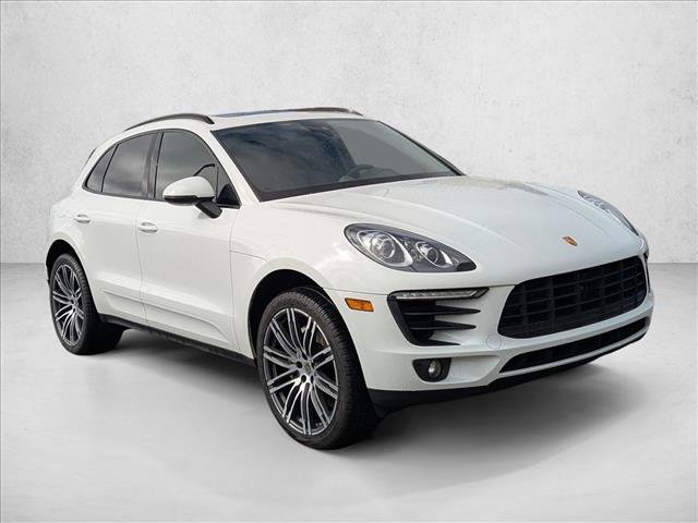 Used 2017 Porsche Macan S image 3