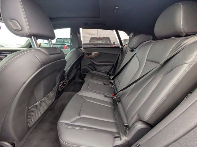 Used 2023 Audi Q8 Premium Plus w/ Premium Plus Package AWD/4WD image 12