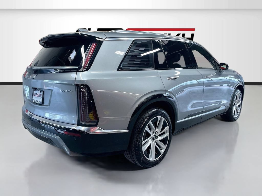 Used 2026 Cadillac Vistiq Luxury AWD/4WD image 7
