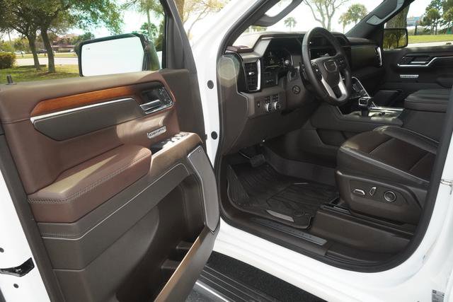 Used 2024 GMC Sierra 1500 Denali w/ Denali Reserve Package image 15