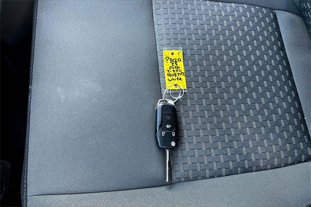 Used 2023 Ford Transit 350 XLT image 34