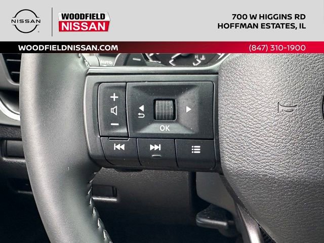 Certified 2025 Nissan Rogue SV image 38