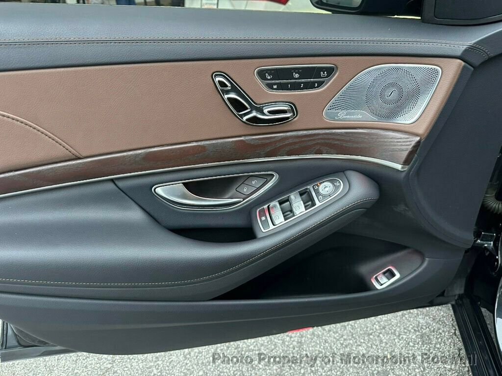 Used 2019 Mercedes-Benz S 450 Sedan image 18