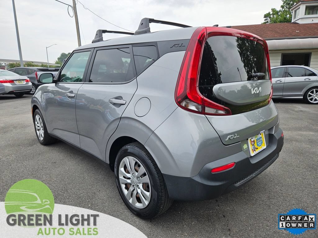 Used 2022 Kia Soul LX FWD image 7