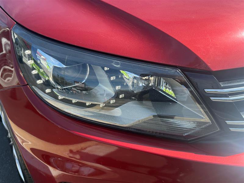 Used 2016 Volkswagen Tiguan SE image 25