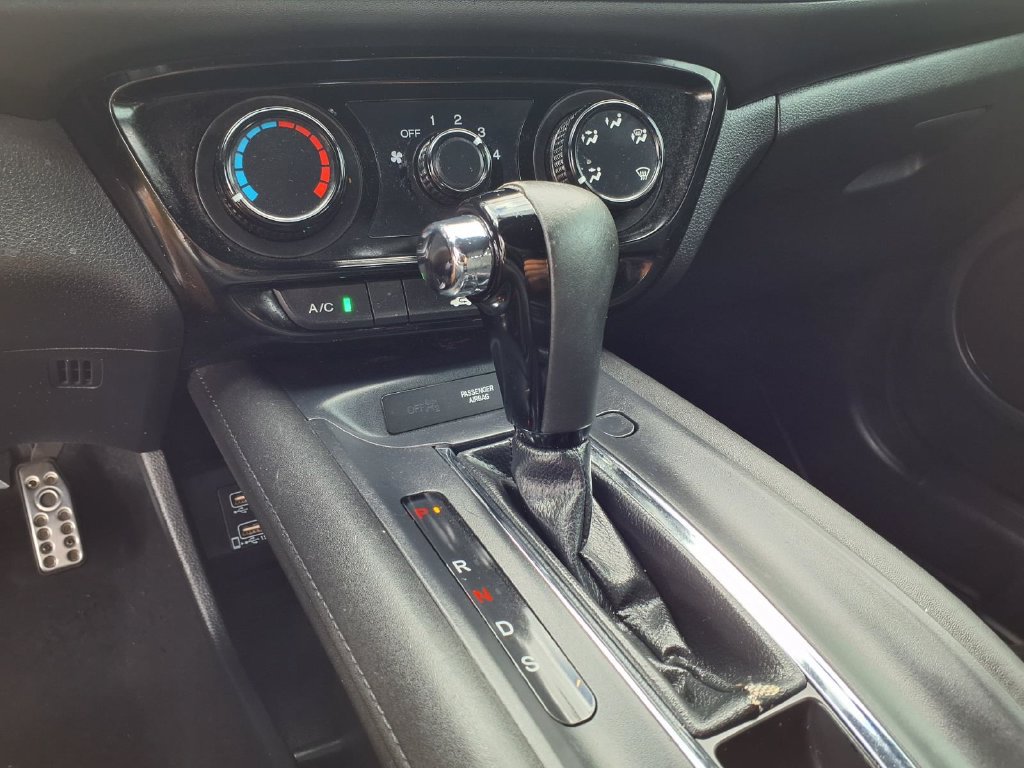 Used 2022 Honda HR-V Sport image 27