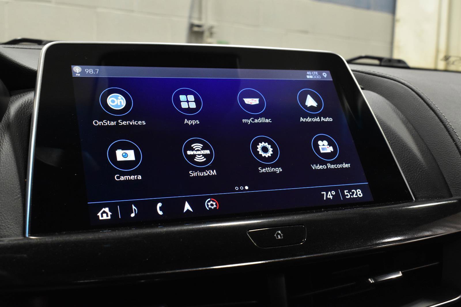 Used 2023 Cadillac CT5 Luxury image 17