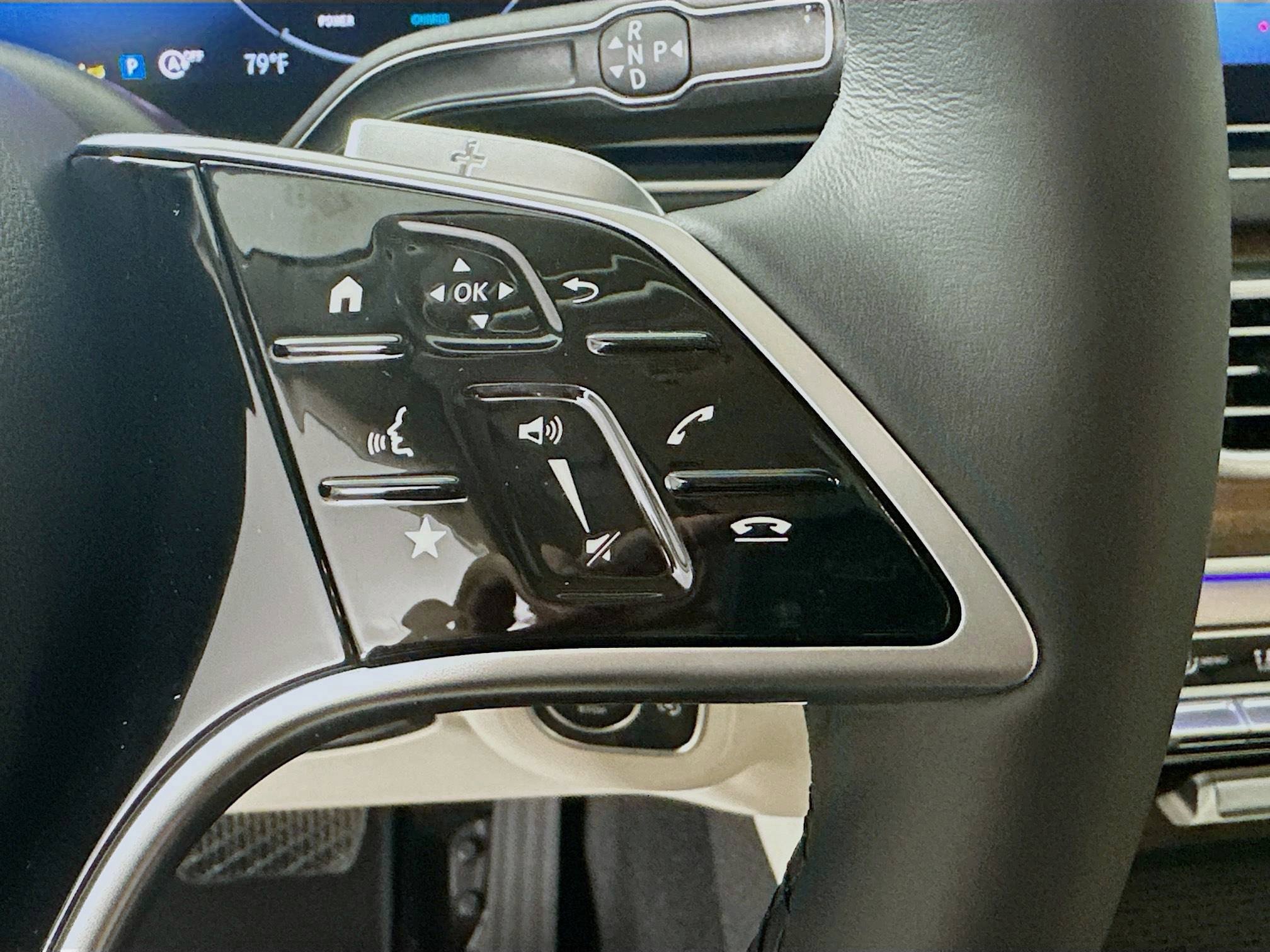 Certified 2026 Mercedes-Benz GLE 450 4MATIC image 13