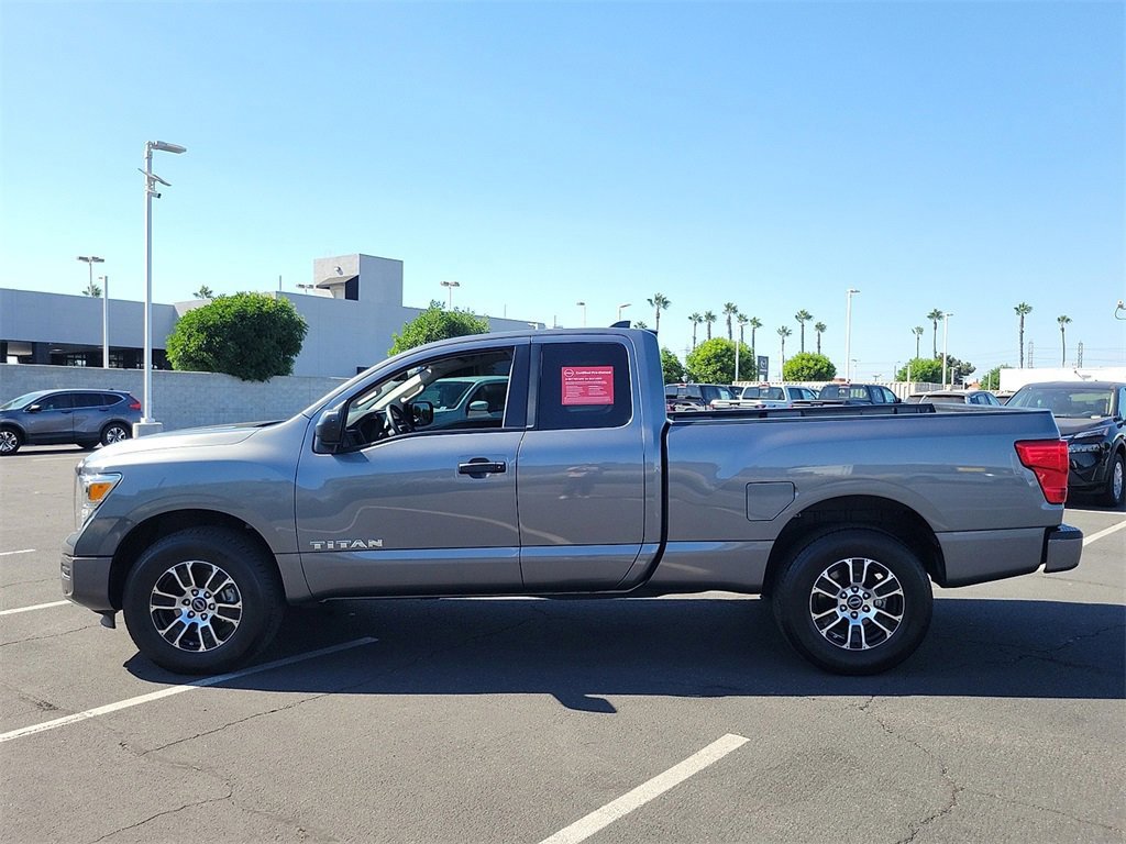 Certified 2024 Nissan Titan SV image 3