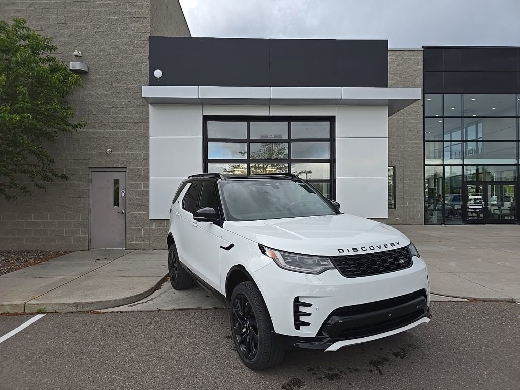 Used 2023 Land Rover Discovery S R-Dynamic AWD/4WD image 1