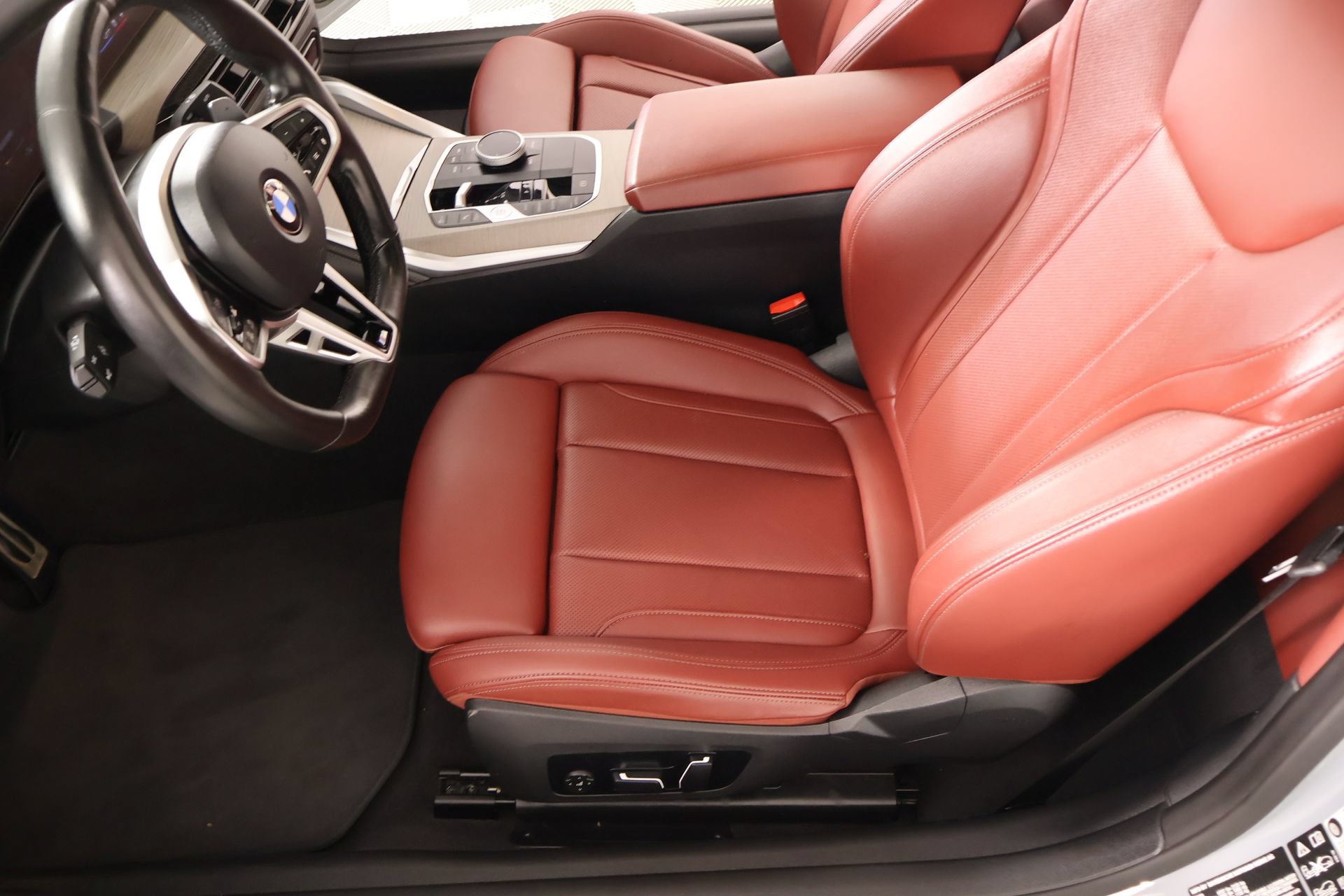 Used 2025 BMW 430i xDrive Coupe w/ M Sport Package AWD/4WD image 12