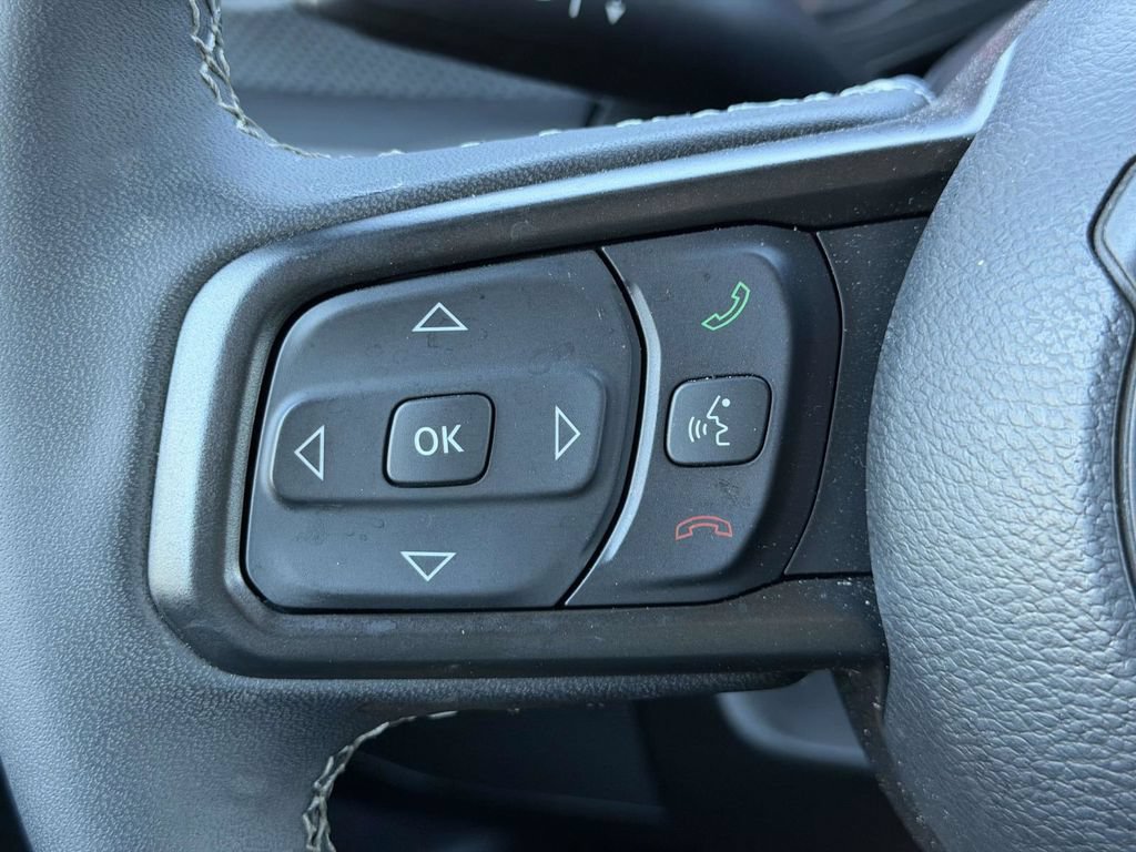 Used 2025 Jeep Wrangler Unlimited Rubicon w/ Safety Group AWD/4WD image 24