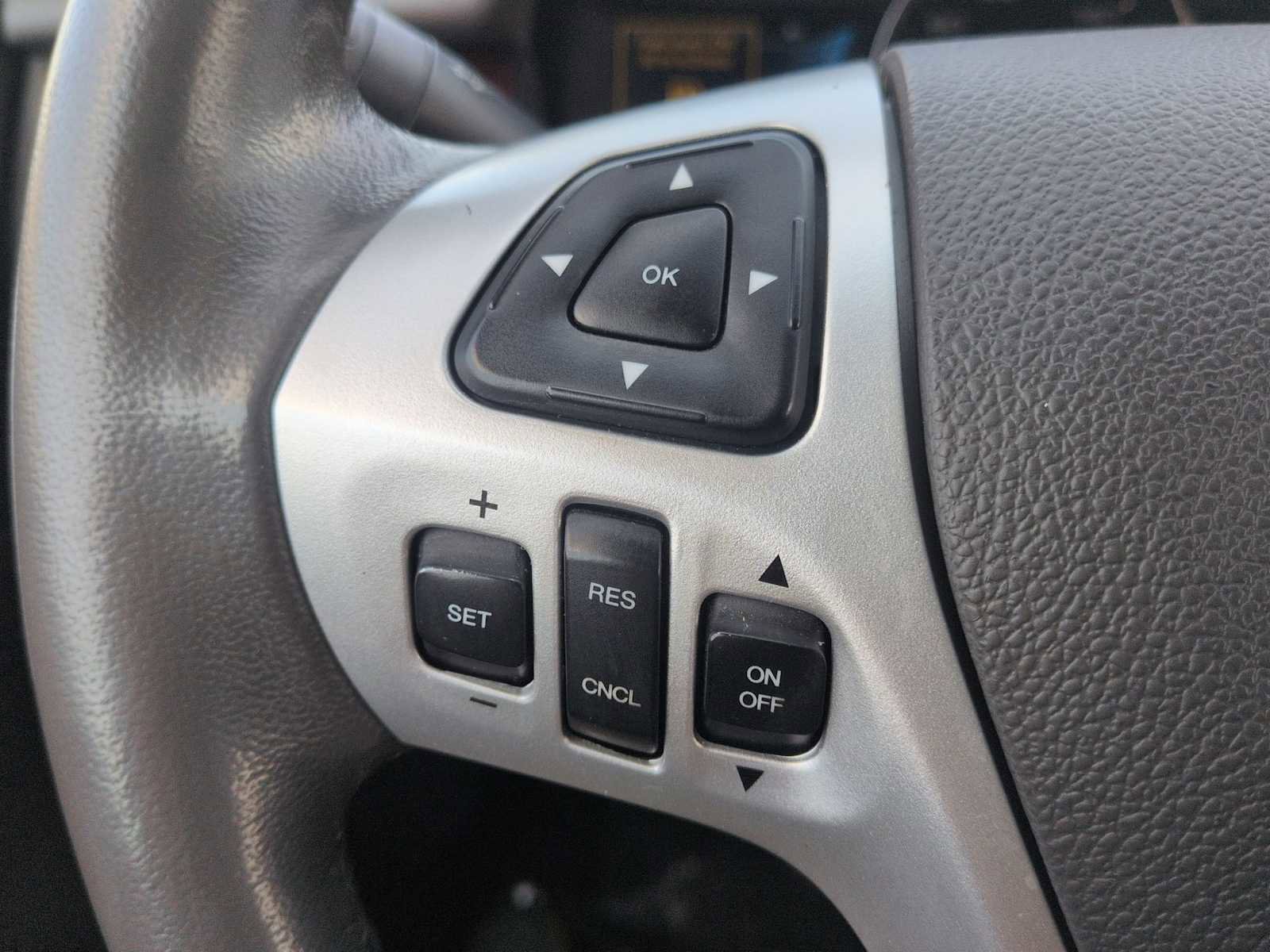 Used 2013 Ford Edge Limited w/ Driver Entry Pkg image 24