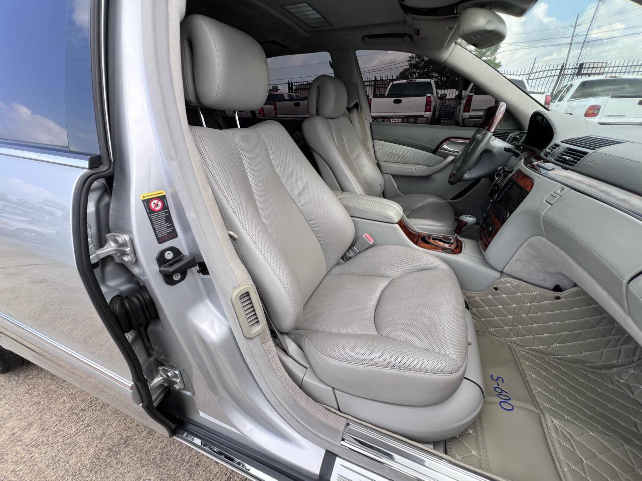 Used 2005 Mercedes-Benz S 600 image 41
