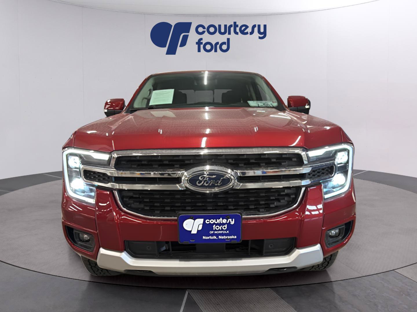 Used 2025 Ford Ranger Lariat w/ Chrome Accent Package AWD/4WD image 2