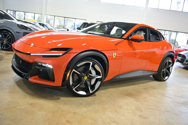 Used 2026 Ferrari Purosangue image 2