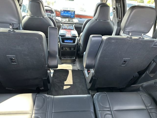 Used 2022 Lincoln Navigator Reserve w/ Equipment Group 201A image 13