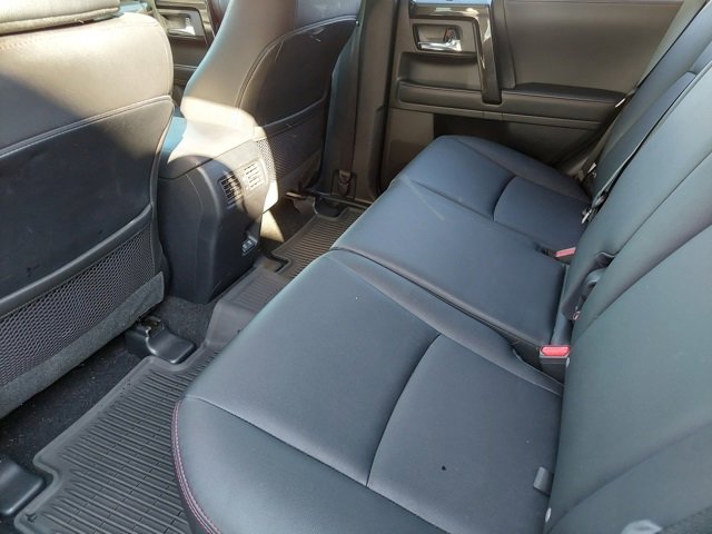 Used 2022 Toyota 4Runner TRD Off-Road Premium image 33