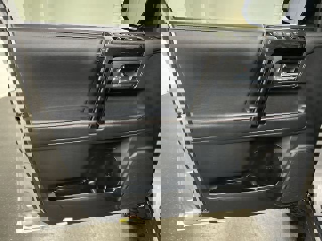 Used 2021 Toyota 4Runner Venture w/ Moonroof Package image 23