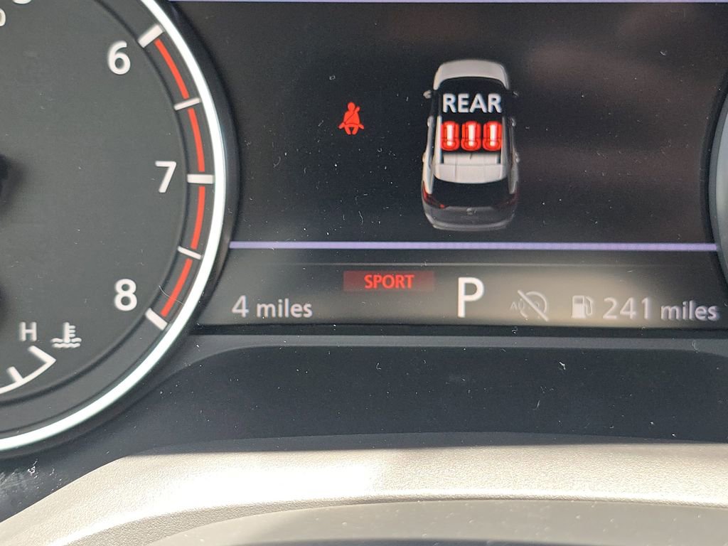 Used 2025 Nissan Rogue S image 8