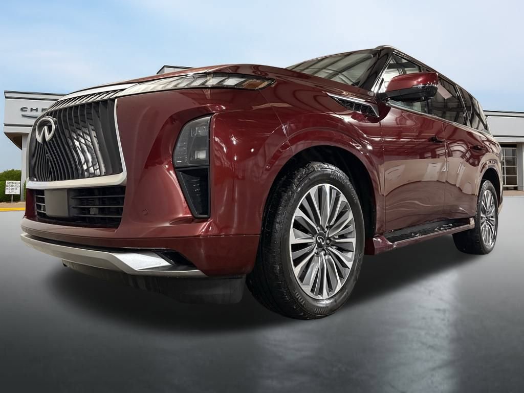 Used 2025 INFINITI QX80 Sensory image 11