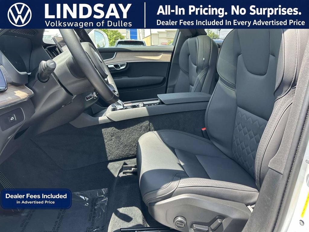 Used 2025 Volvo XC90 B6 Plus AWD/4WD image 11