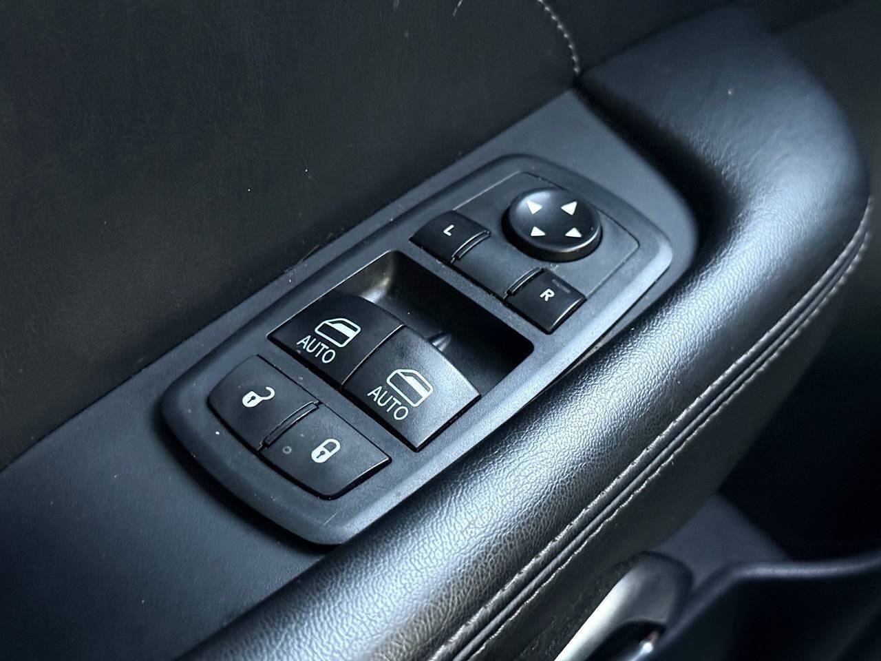 Used 2016 Dodge Challenger R/T Plus RWD image 23