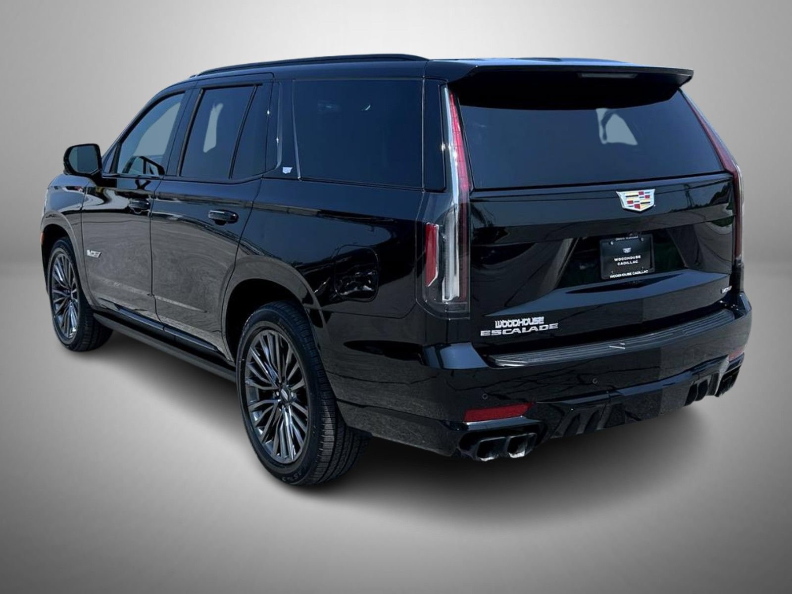 Used 2023 Cadillac Escalade V w/ Heavy-Duty Trailer Package AWD/4WD image 7