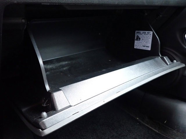 Used 2015 Chevrolet Camaro SS w/ SS Performance Package image 26