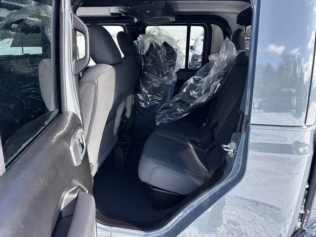 New 2026 Jeep Gladiator Sport AWD/4WD image 10
