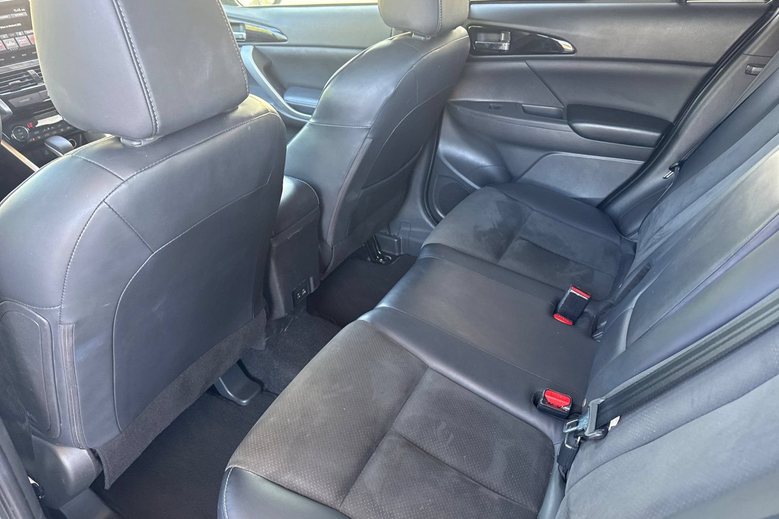 Used 2024 Mitsubishi Eclipse Cross SE AWD/4WD image 6