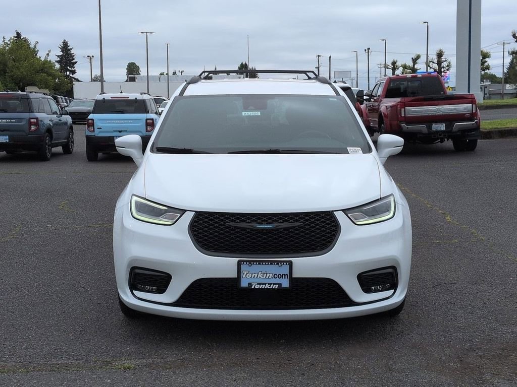 Used 2021 Chrysler Pacifica Touring w/ S Appearance Package FWD image 8