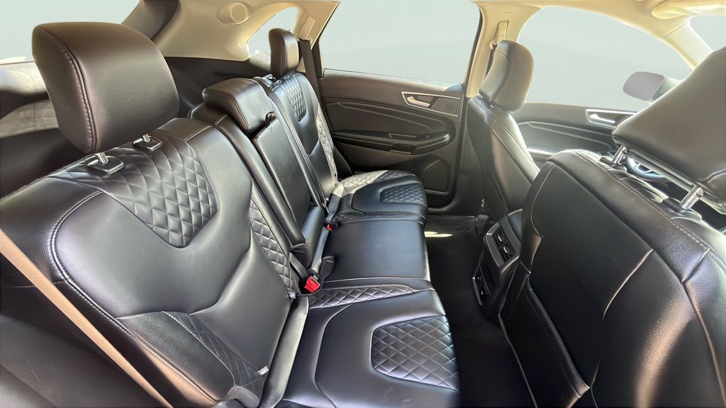 Used 2024 Ford Edge Titanium AWD/4WD image 18