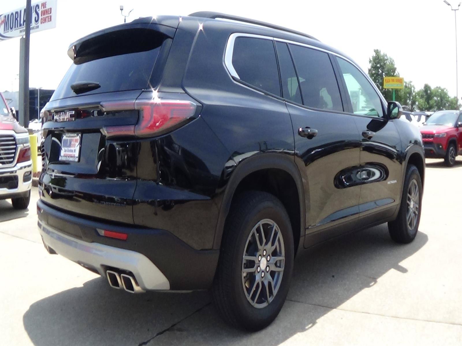 Used 2025 GMC Acadia Elevation FWD image 6