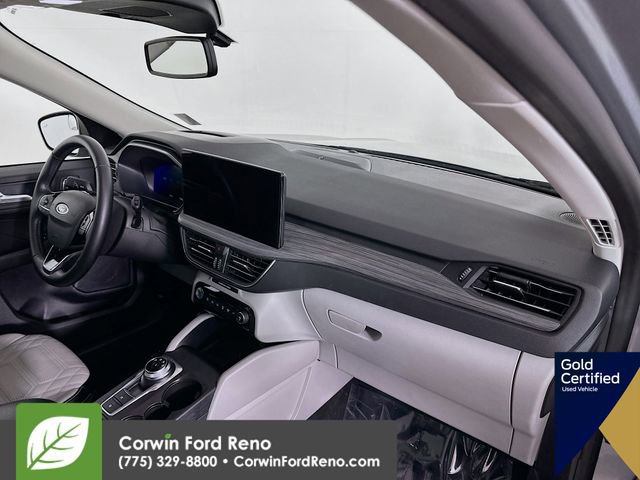 Used 2024 Ford Escape Platinum w/ Premium Technology Package AWD/4WD image 33
