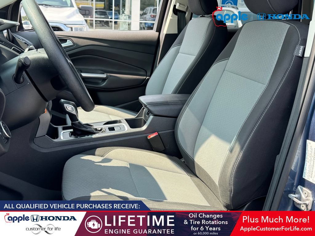 Used 2018 Ford Escape SE w/ SE Sync 3 Package AWD/4WD image 7