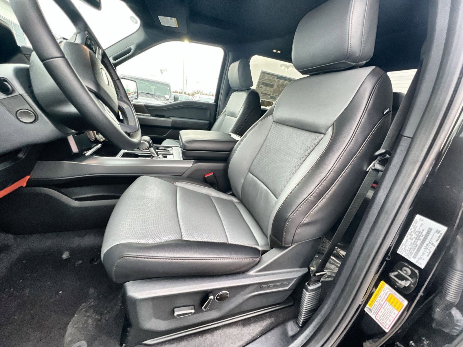 New 2025 Ford F150 Lightning Lariat image 13