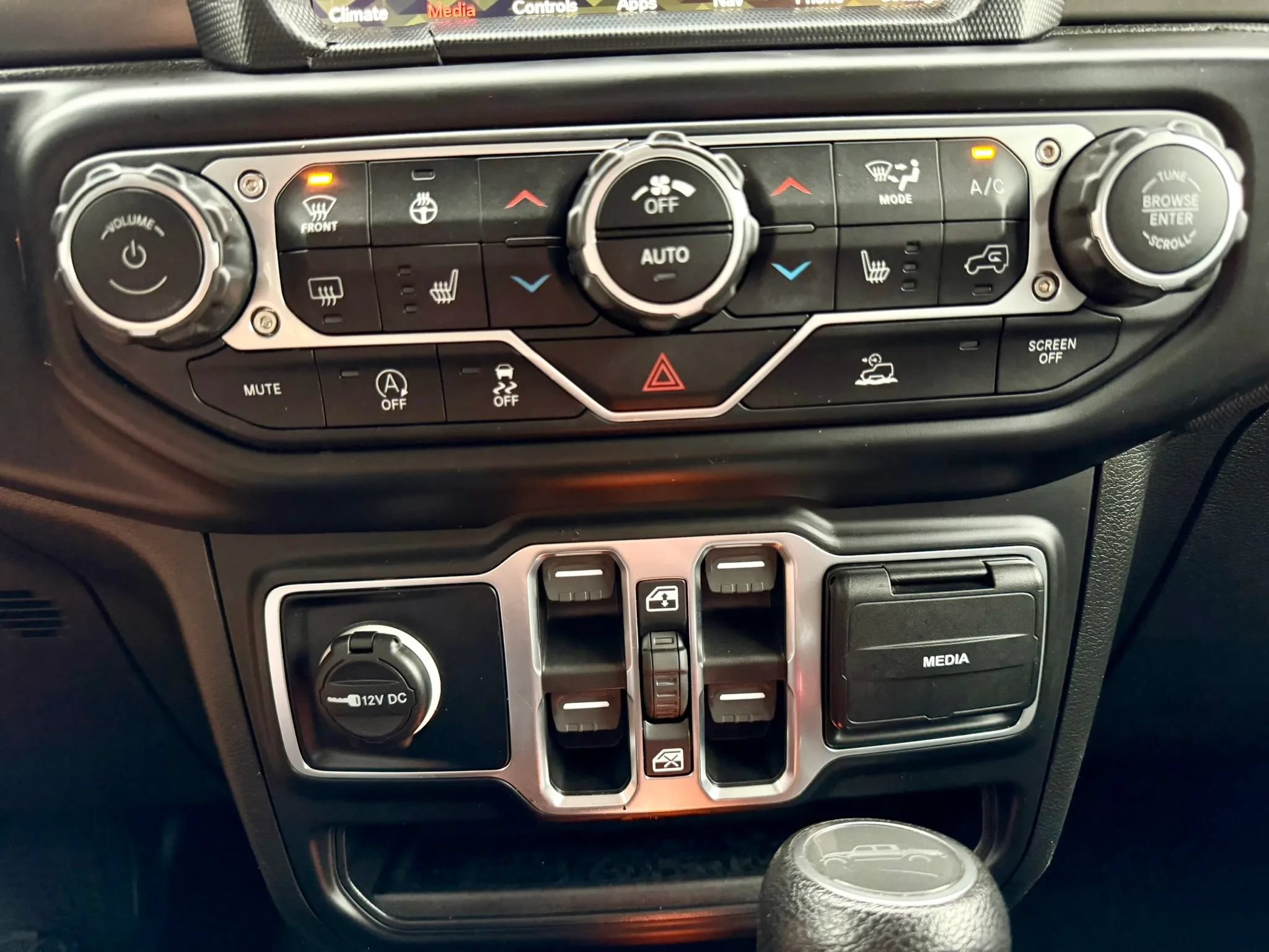 Used 2023 Jeep Gladiator Sport AWD/4WD image 26
