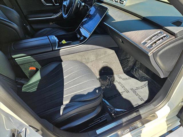 Used 2022 Mercedes-Benz S 500 S 500 image 19